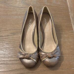 Aldo Women's Bronze Bow Loafers